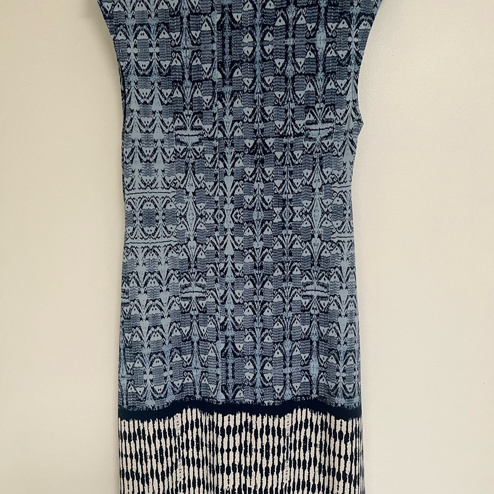 Max Studio Blue And Off-White Patterned Dress M - image 5